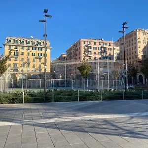 Leone Vacanze , Genova Italia
