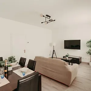 Domus Pompeo Casa vacanze